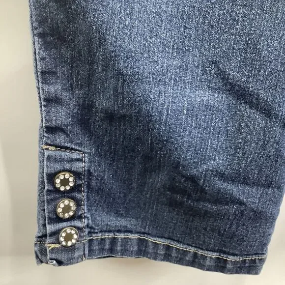 Baccini Capri Crop Pants‎ Jeans Rhinestone Buttons 16 P Stretch Dark Wash Womans - Picture 7 of 9